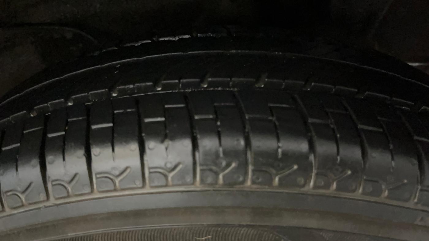 2022 Hyundai NEW SANTRO MAGNA EXECUTIVE CNG, CNG, Manual, 40,916 km, Left Rear Tyre Tread