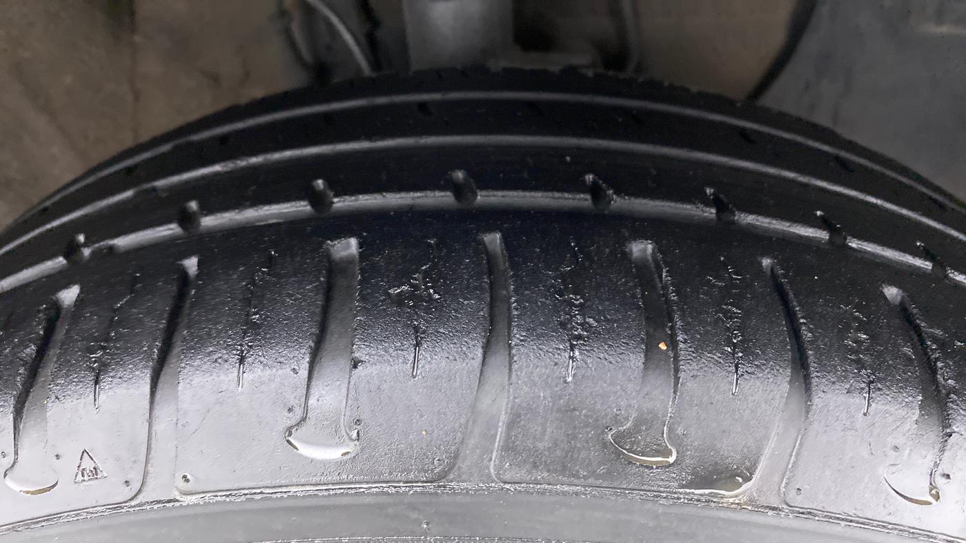 2019 Hyundai Elite i20 MAGNA+ VTVT, Petrol, Manual, 27,441 km, Right Front Tyre Tread