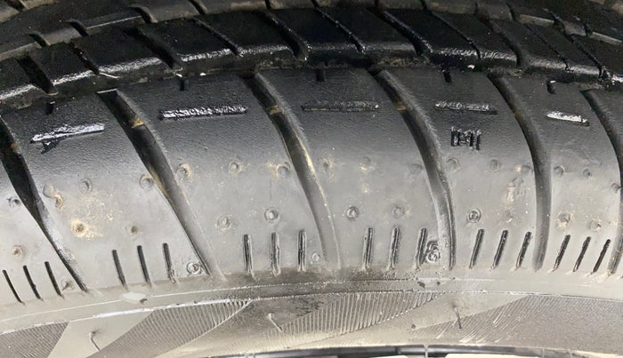2020 Maruti Celerio VXI, Petrol, Manual, 19,587 km, Right Front Tyre Tread