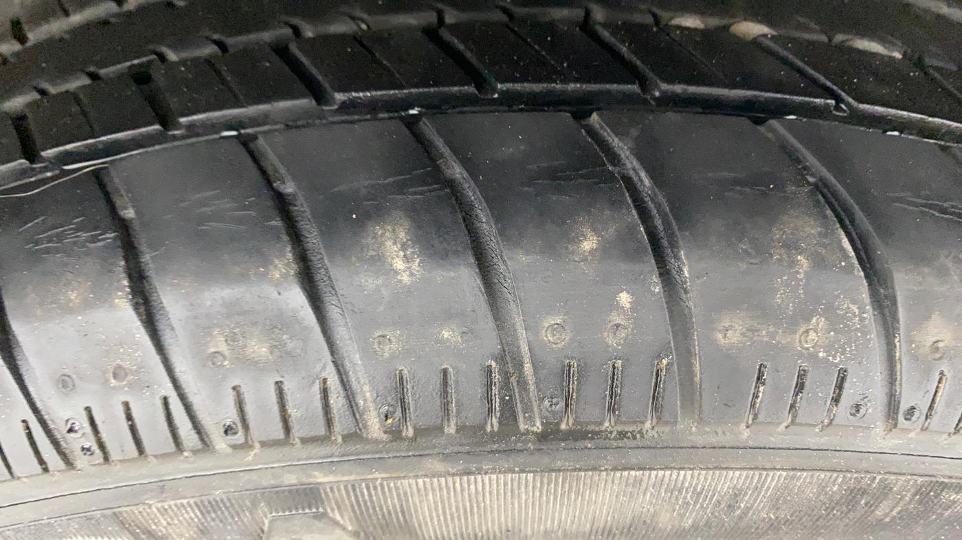 2020 Maruti Celerio VXI, Petrol, Manual, 19,650 km, Left Rear Tyre Tread