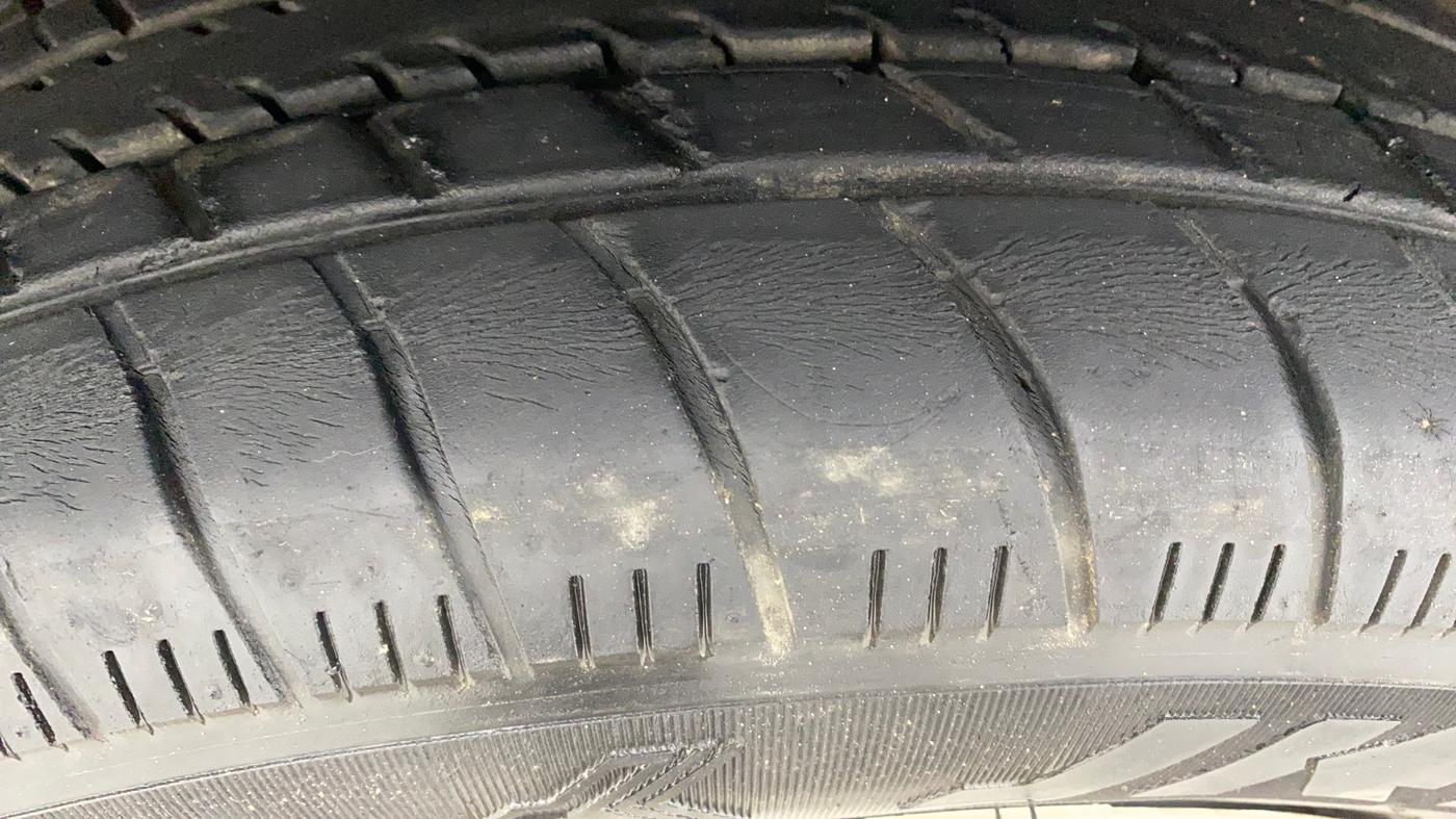 2020 Maruti Celerio VXI, Petrol, Manual, 19,650 km, Left Front Tyre Tread