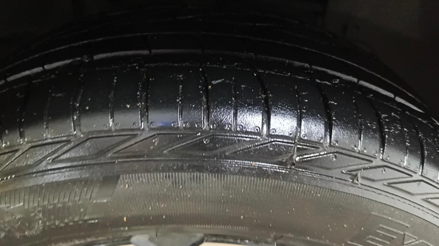 2022 Tata NEXON XZ PLUS (L), Petrol, Manual, 21,150 km, Right Front Tyre Tread