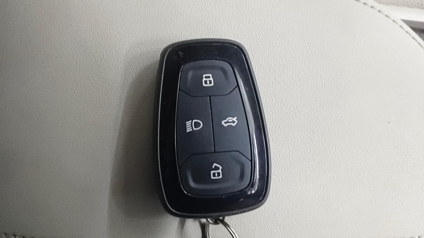 2022 Tata NEXON XZ PLUS (L), Petrol, Manual, 21,150 km, Key Close Up