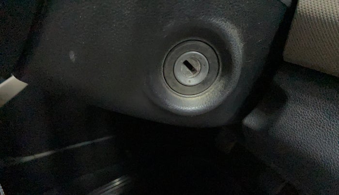 2015 Hyundai Grand i10 SPORTZ 1.2 KAPPA VTVT, Petrol, Manual, 78,371 km, Keyless Start/ Stop Button