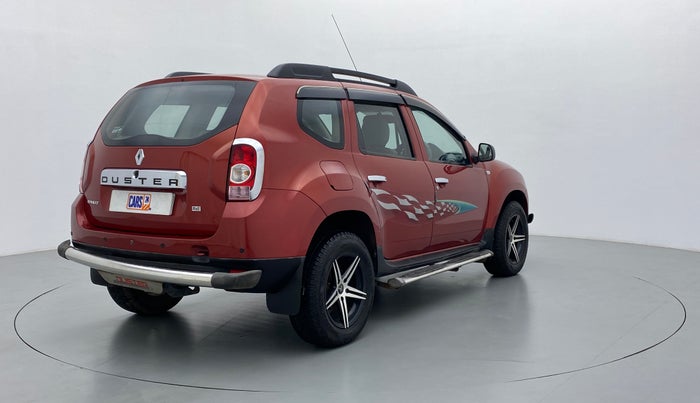 2014 Renault Duster RXE PETROL 104, Petrol, Manual, 31,003 km, Right Back Diagonal