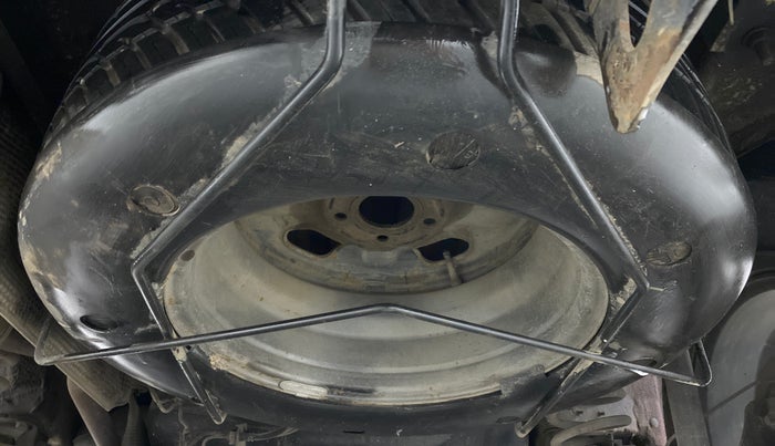 2014 Renault Duster RXE PETROL 104, Petrol, Manual, 31,003 km, Spare Tyre