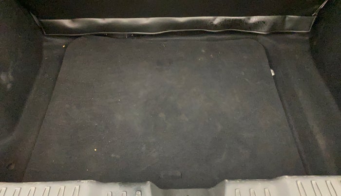 2020 Tata ALTROZ XT PETROL, Petrol, Manual, 28,199 km, Boot Inside