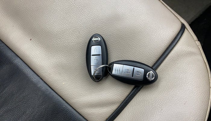 2016 Nissan Micra XV CVT, Petrol, Automatic, 72,983 km, Key Close Up