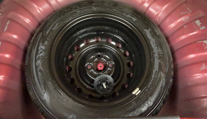 2016 Nissan Micra XV CVT, Petrol, Automatic, 72,983 km, Spare Tyre