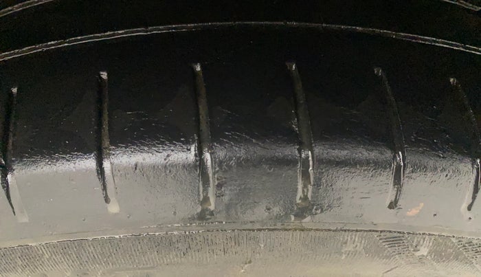 2018 Hyundai Verna 1.6 VTVT SX O, Petrol, Manual, 2,026 km, Left Rear Tyre Tread