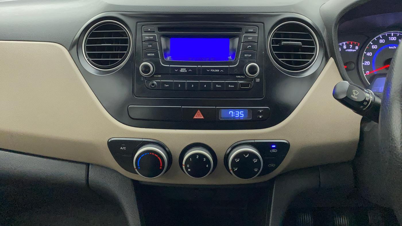2015 Hyundai Grand i10 MAGNA 1.2 KAPPA VTVT, Petrol, Manual, 66,563 km, Air Conditioner