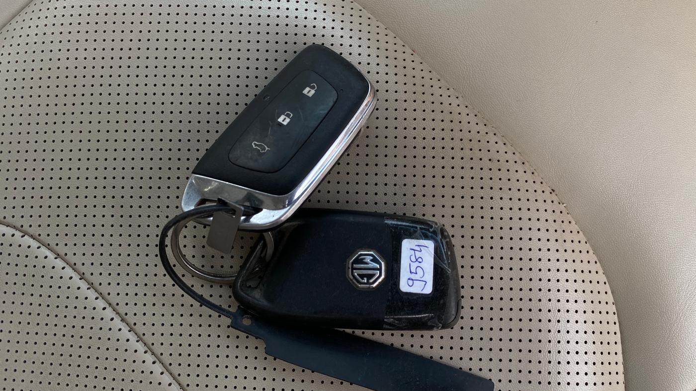 2021 MG HECTOR SHARP 1.5 DCT PETROL, Petrol, Automatic, 63,097 km, Key Close Up