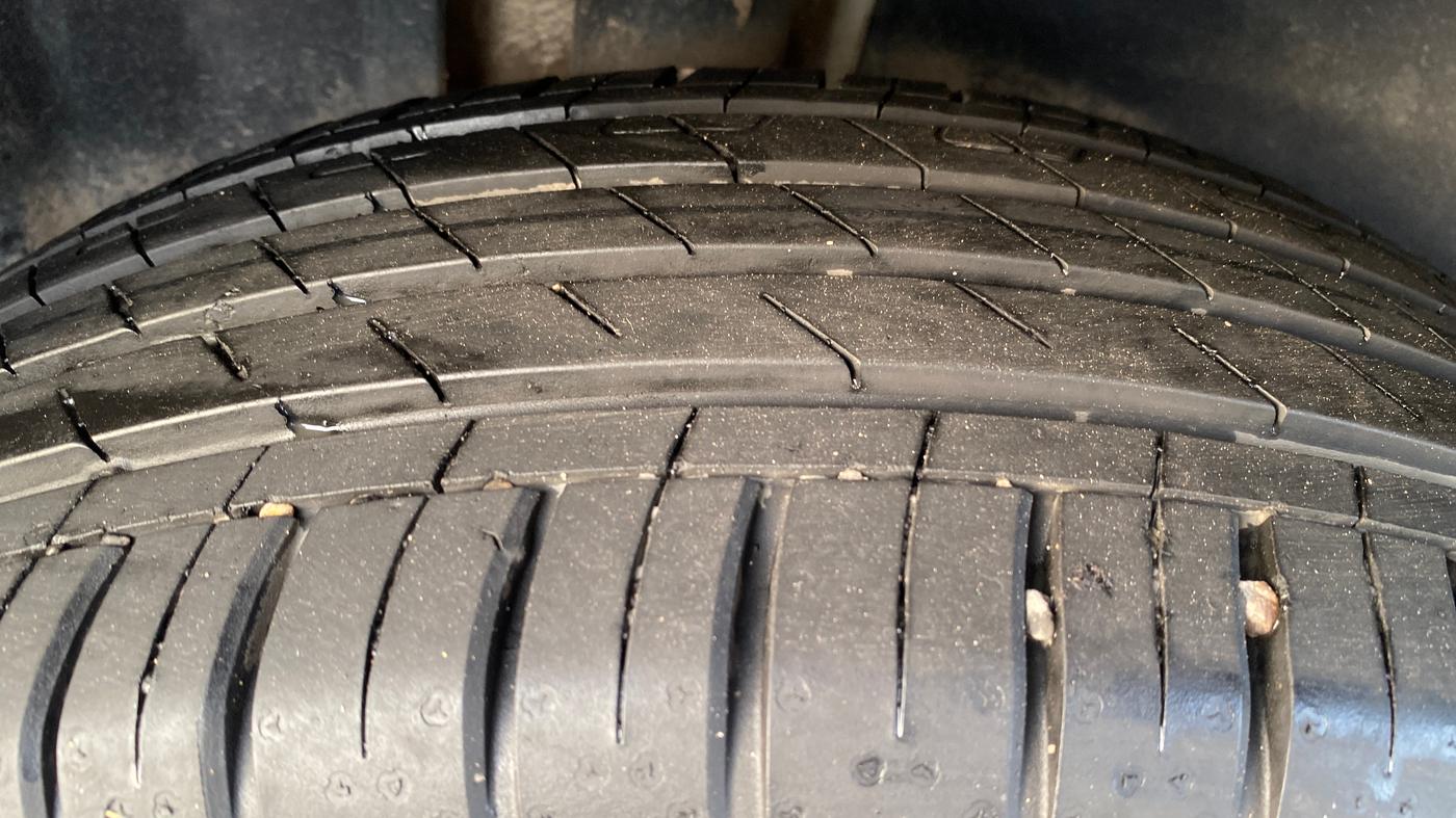 2021 MG HECTOR SHARP 1.5 DCT PETROL, Petrol, Automatic, 63,097 km, Right Rear Tyre Tread