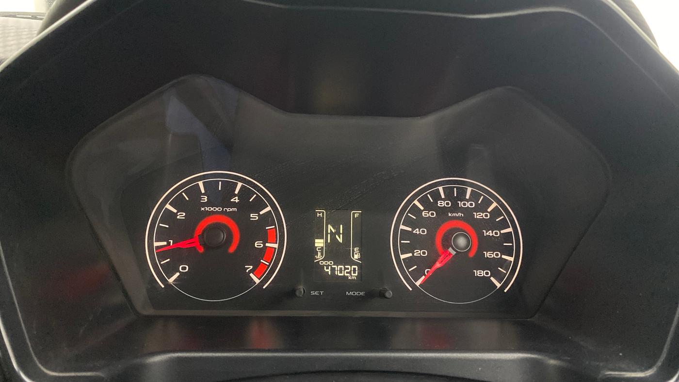 2017 Mahindra KUV 100 NXT K2 P 6 STR, Petrol, Manual, 46,976 km, Odometer Image