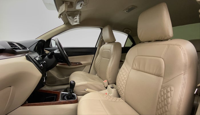 2017 Maruti Dzire VDI, Diesel, Manual, 1,61,471 km, Right Side Front Door Cabin