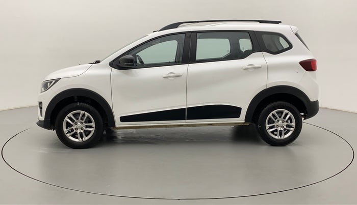 2022 Renault TRIBER RXT, Petrol, Manual, 13,915 km, Left Side