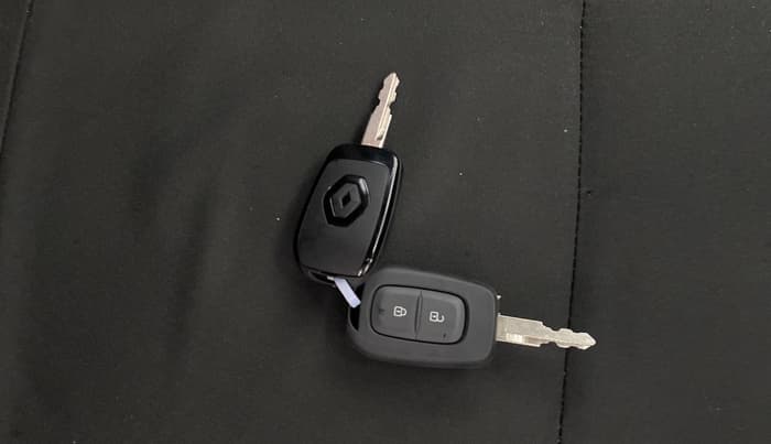 2015 Renault Kwid RXT 0.8, Petrol, Manual, 54,222 km, Key Close Up