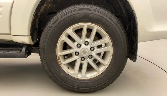 2014 Toyota Fortuner 3.0 4X2 AT, Diesel, Automatic, 1,09,140 km, Left Rear Wheel