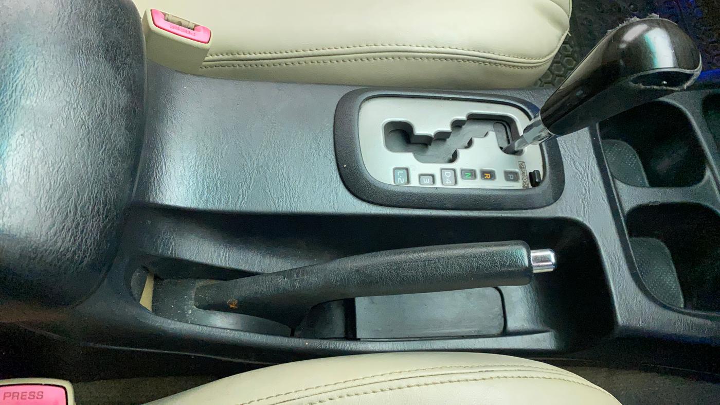 2014 Toyota Fortuner 3.0 4X2 AT, Diesel, Automatic, 1,09,140 km, Gear Lever