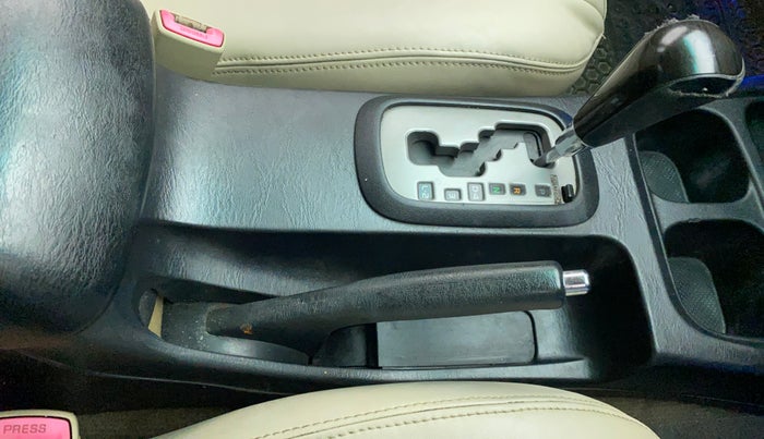 2014 Toyota Fortuner 3.0 4X2 AT, Diesel, Automatic, 1,09,140 km, Gear Lever