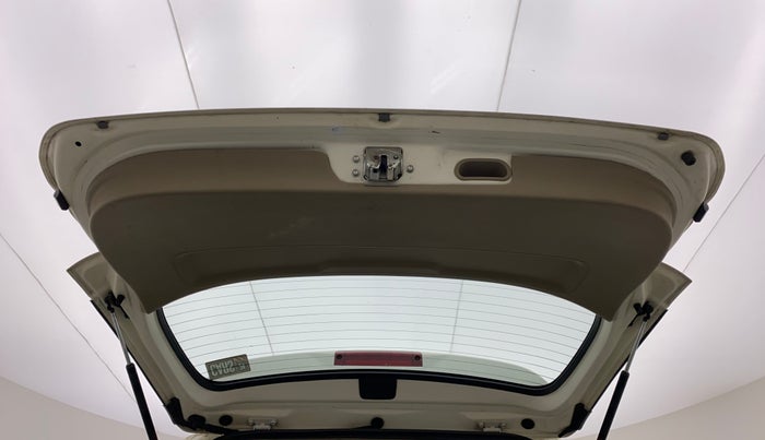 2014 Toyota Fortuner 3.0 4X2 AT, Diesel, Automatic, 1,09,140 km, Boot Door Open