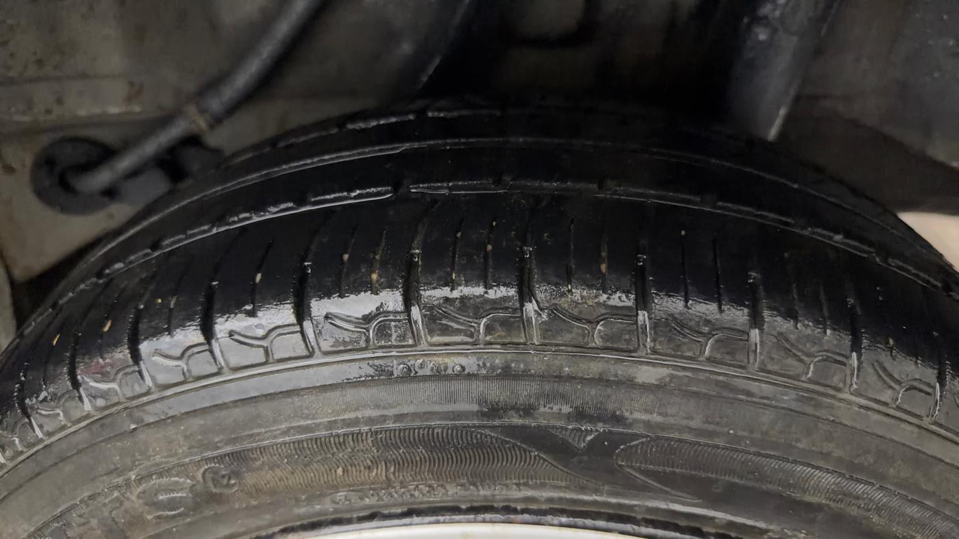2016 Honda Amaze 1.2L I-VTEC SX, Petrol, Manual, 67,662 km, Left Rear Tyre Tread