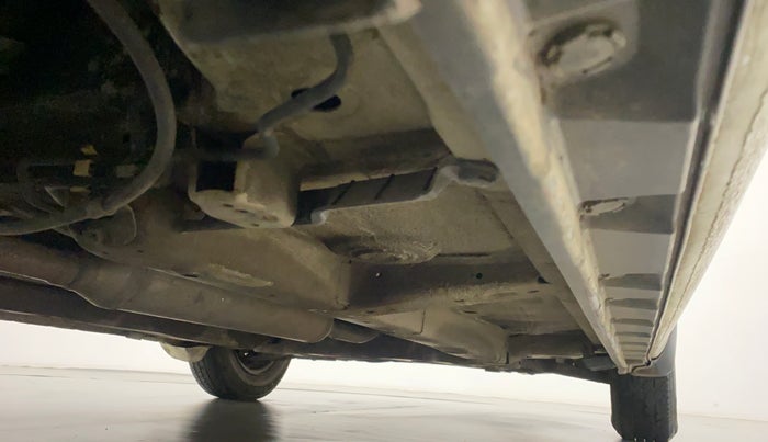 2013 Maruti Swift Dzire VXI, Petrol, Manual, 29,811 km, Right Side Underbody