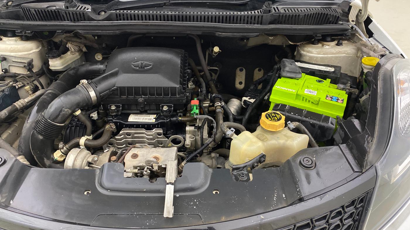 2018 Tata NEXON XZA PLUS PETROL, Petrol, Automatic, 89,677 km, Engine View - Left