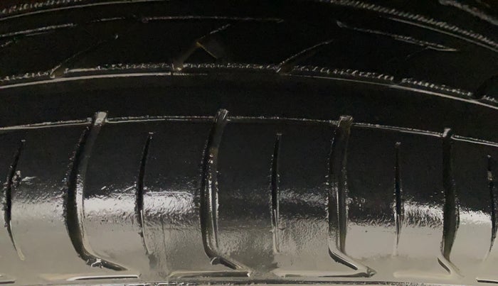 2016 Honda City 1.5L I-VTEC VX (O) MT, Petrol, Manual, 47,156 km, Left Front Tyre Tread