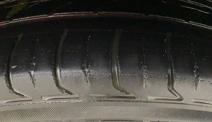 2016 Honda City 1.5L I-VTEC VX (O) MT, Petrol, Manual, 47,156 km, Left Rear Tyre Tread