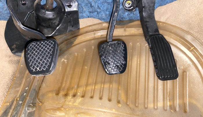 2016 Honda City 1.5L I-VTEC VX (O) MT, Petrol, Manual, 47,156 km, Pedals