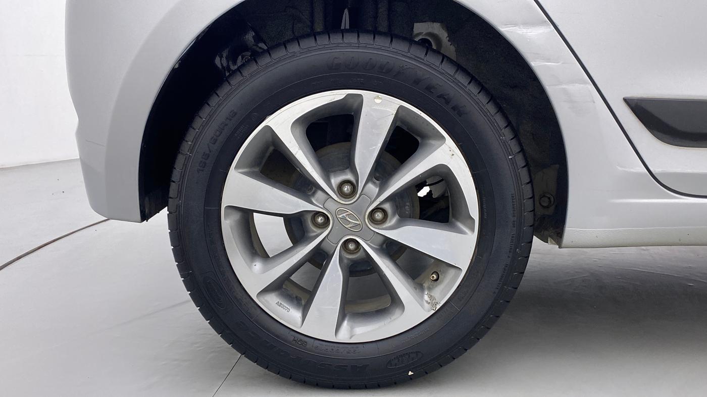 2014 Hyundai Elite i20 ASTA 1.2, Petrol, Manual, 72,110 km, Right Rear Wheel