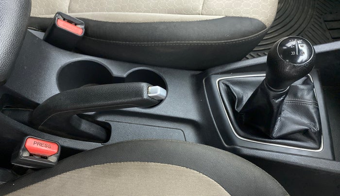 2014 Hyundai Elite i20 ASTA 1.2, Petrol, Manual, 72,110 km, Gear Lever