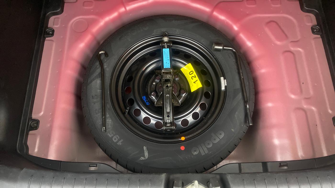 2019 Hyundai VENUE 1.0 TURBO GDI SX+ AT, Petrol, Automatic, 24,576 km, Spare Tyre