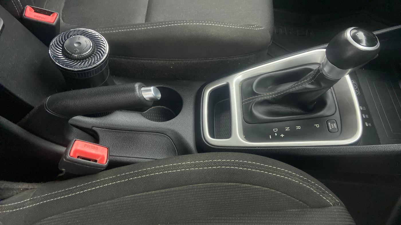 2019 Hyundai VENUE 1.0 TURBO GDI SX+ AT, Petrol, Automatic, 24,576 km, Gear Lever