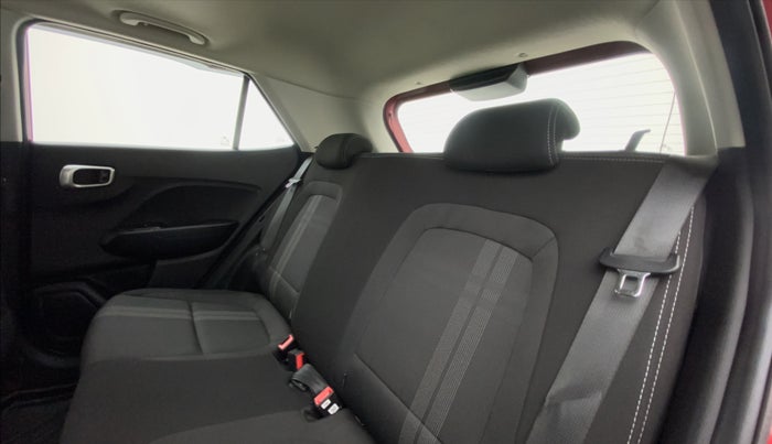 2019 Hyundai VENUE 1.0 TURBO GDI SX+ AT, Petrol, Automatic, 24,576 km, Right Side Rear Door Cabin