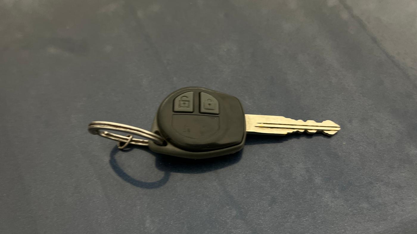 2016 Maruti Ertiga VXI, Petrol, Manual, 67,078 km, Key Close Up
