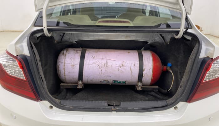 2017 Honda Amaze 1.2L I-VTEC S OPT, CNG, Manual, 1,36,569 km, Boot Inside