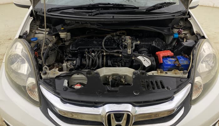 2017 Honda Amaze 1.2L I-VTEC S OPT, CNG, Manual, 1,36,569 km, Engine View