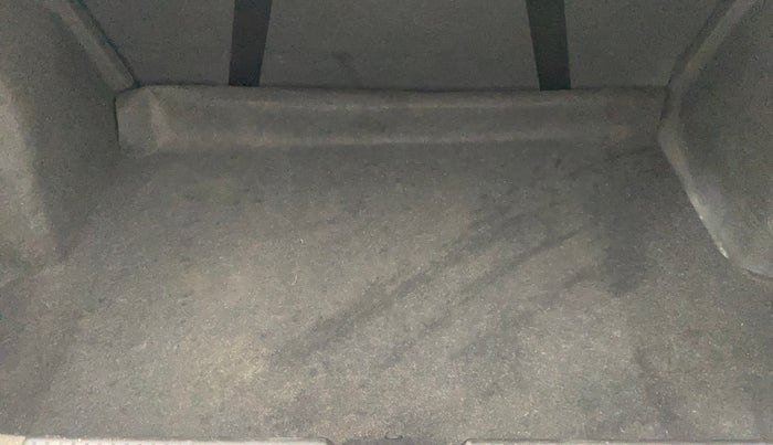 2017 Maruti Dzire ZXI AMT, Petrol, Automatic, 56,388 km, Boot Inside