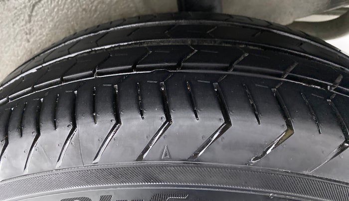 2021 Maruti Celerio ZXI PLUS, Petrol, Manual, 3,820 km, Left Rear Tyre Tread