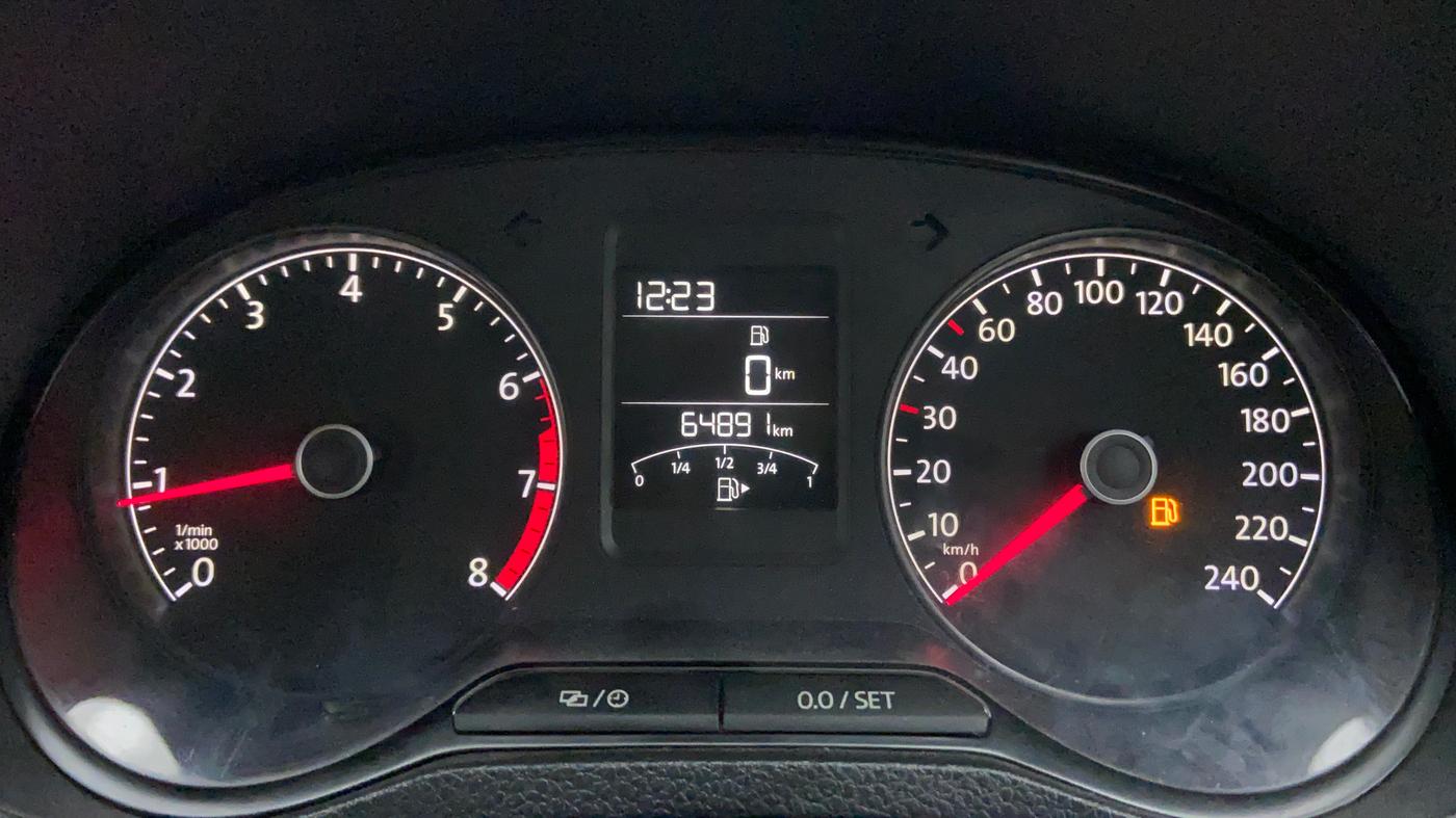 2016 Volkswagen Ameo COMFORTLINE 1.2, Petrol, Manual, 64,953 km, Odometer Image