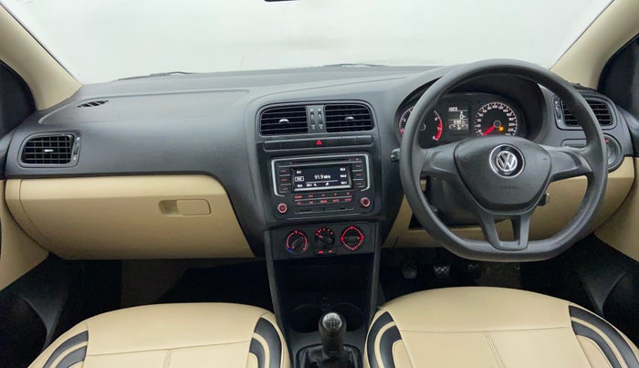 2016 Volkswagen Ameo COMFORTLINE 1.2, Petrol, Manual, 64,953 km, Dashboard
