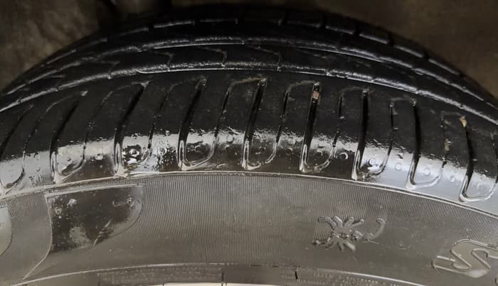 2022 Mercedes Benz GLC CLASS 200 Progressive, Petrol, Automatic, 17,116 km, Right Rear Tyre Tread