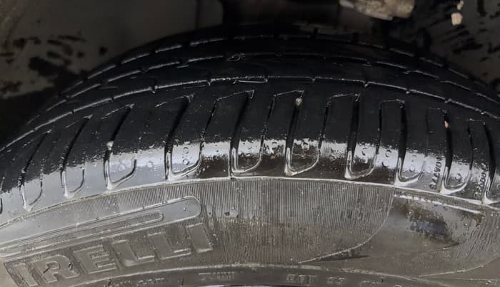 2022 Mercedes Benz GLC CLASS 200 Progressive, Petrol, Automatic, 17,116 km, Left Front Tyre Tread