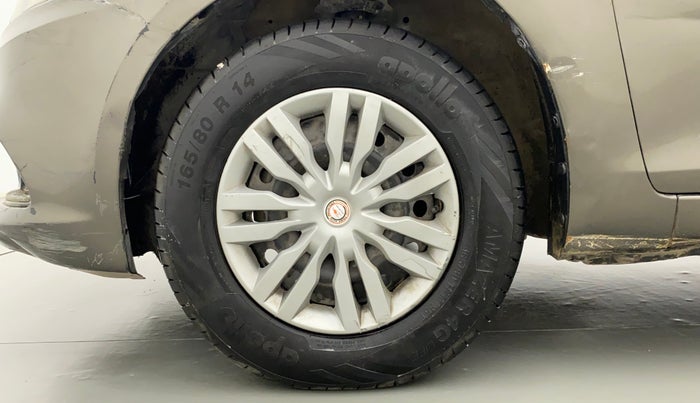 2015 Maruti Swift Dzire VXI, Petrol, Manual, 62,441 km, Left Front Wheel