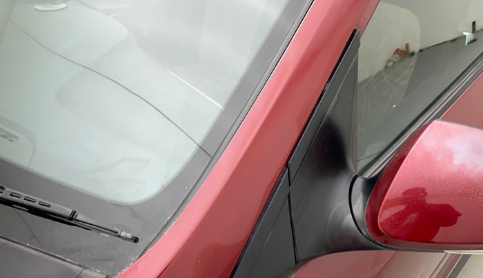 2014 Hyundai Grand i10 ASTA AT 1.2 KAPPA VTVT, Petrol, Automatic, 26,642 km, Left A pillar - Minor scratches