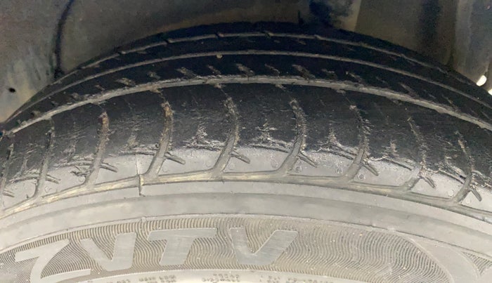 2016 Maruti Celerio ZXI AMT, Petrol, Automatic, 40,982 km, Left Rear Tyre Tread