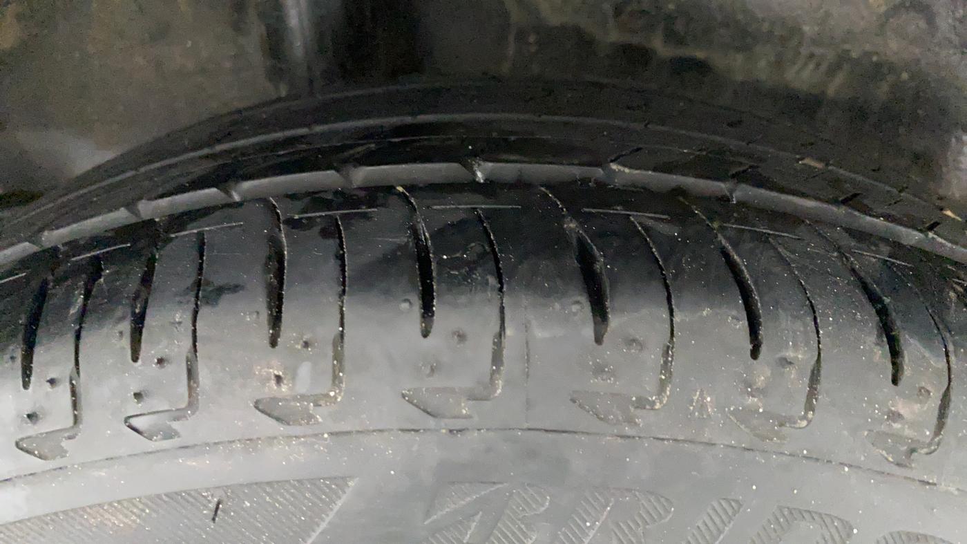 2021 Honda City ZX CVT, Petrol, Automatic, 8,535 km, Right Rear Tyre Tread