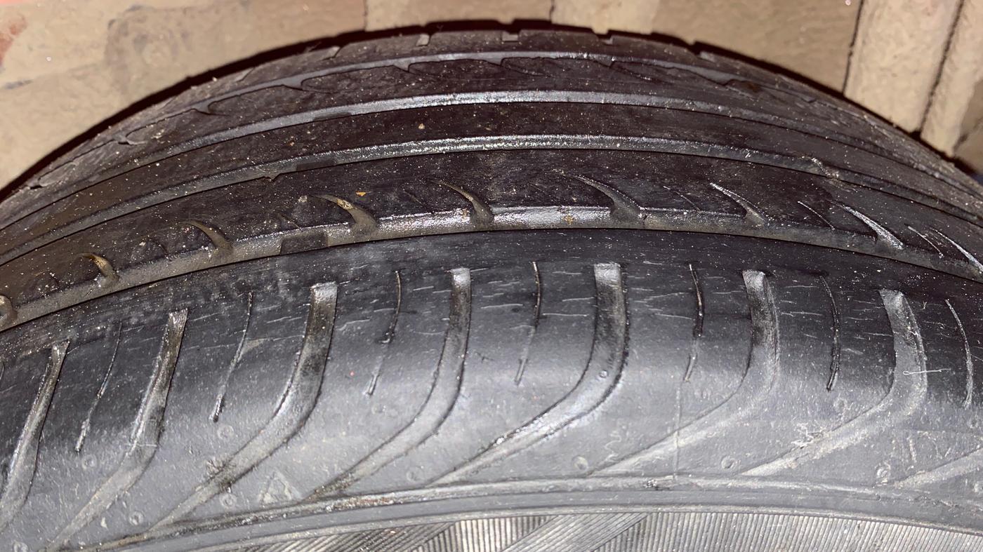2019 Tata Tigor JTP petrol, Petrol, Manual, 23,714 km, Left Rear Tyre Tread